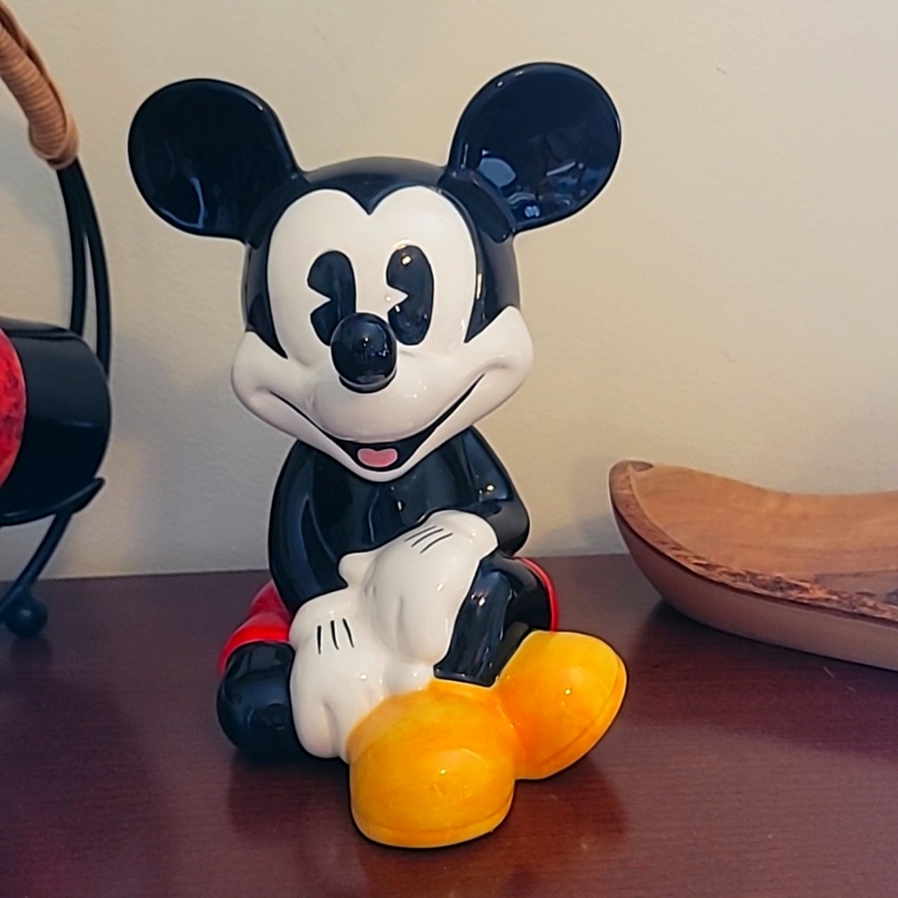 Mickey Mouse Bank